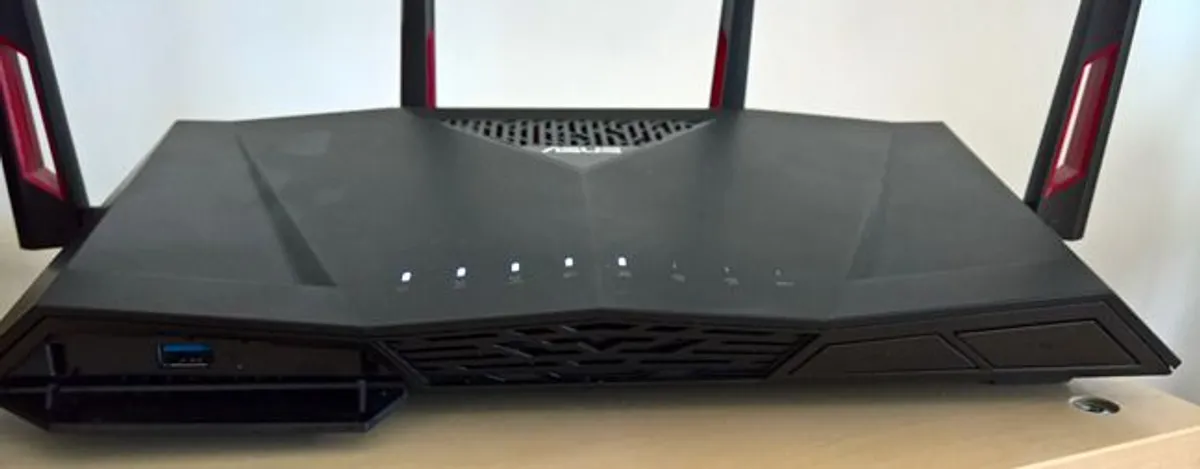 Price down .ASUS Router Combo Set - Image 4