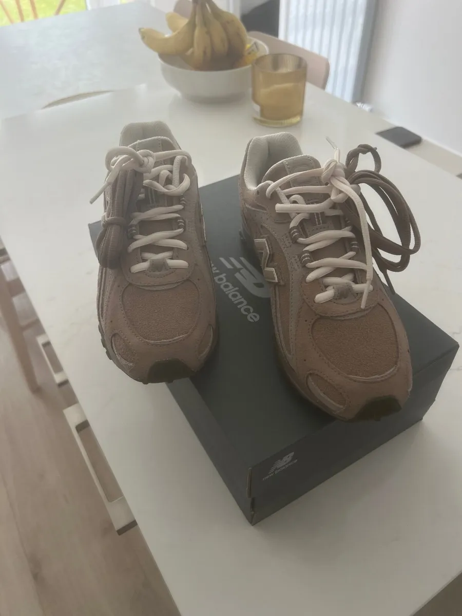 Shoes - Image 3