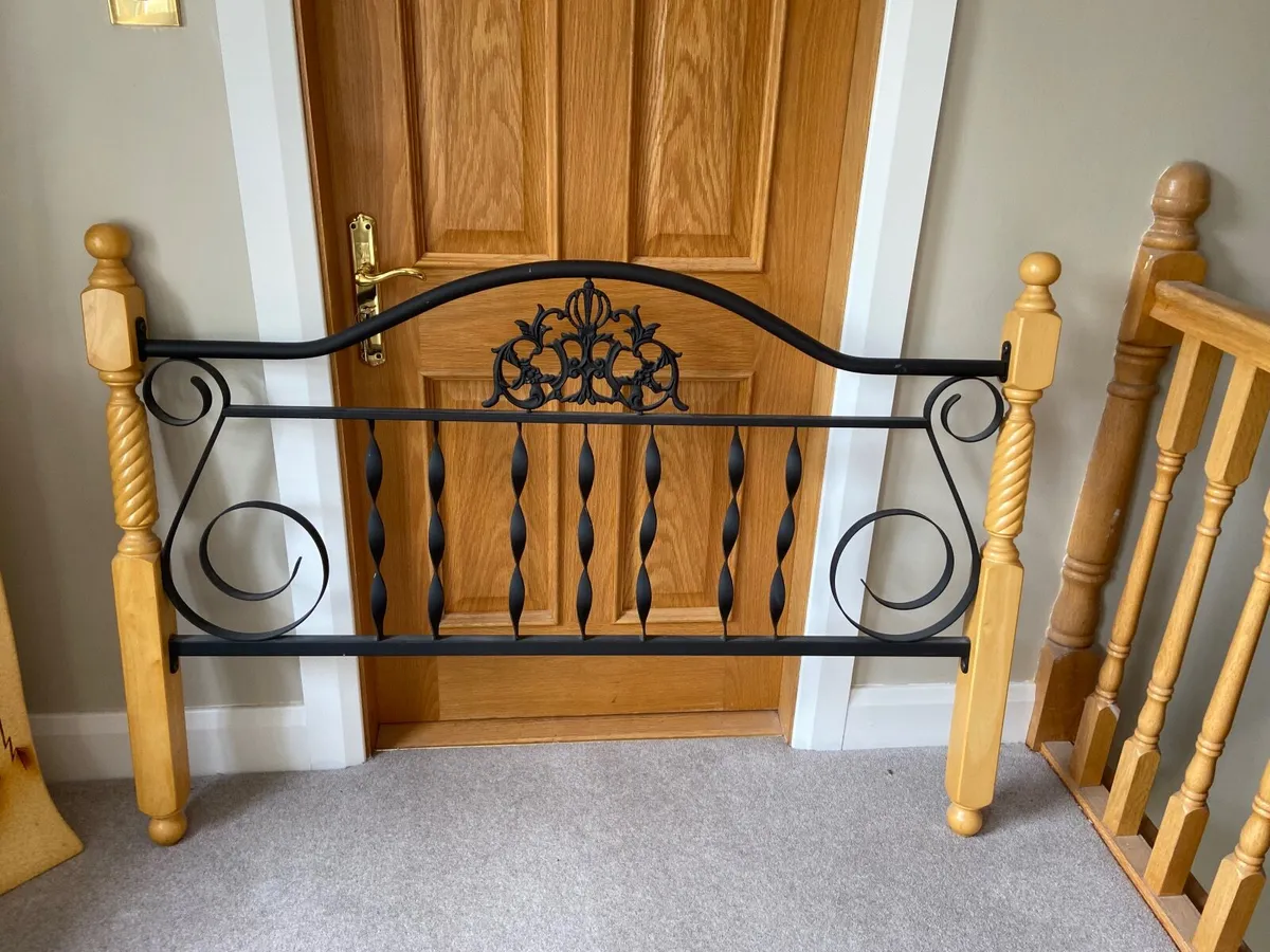 Bed - Image 2