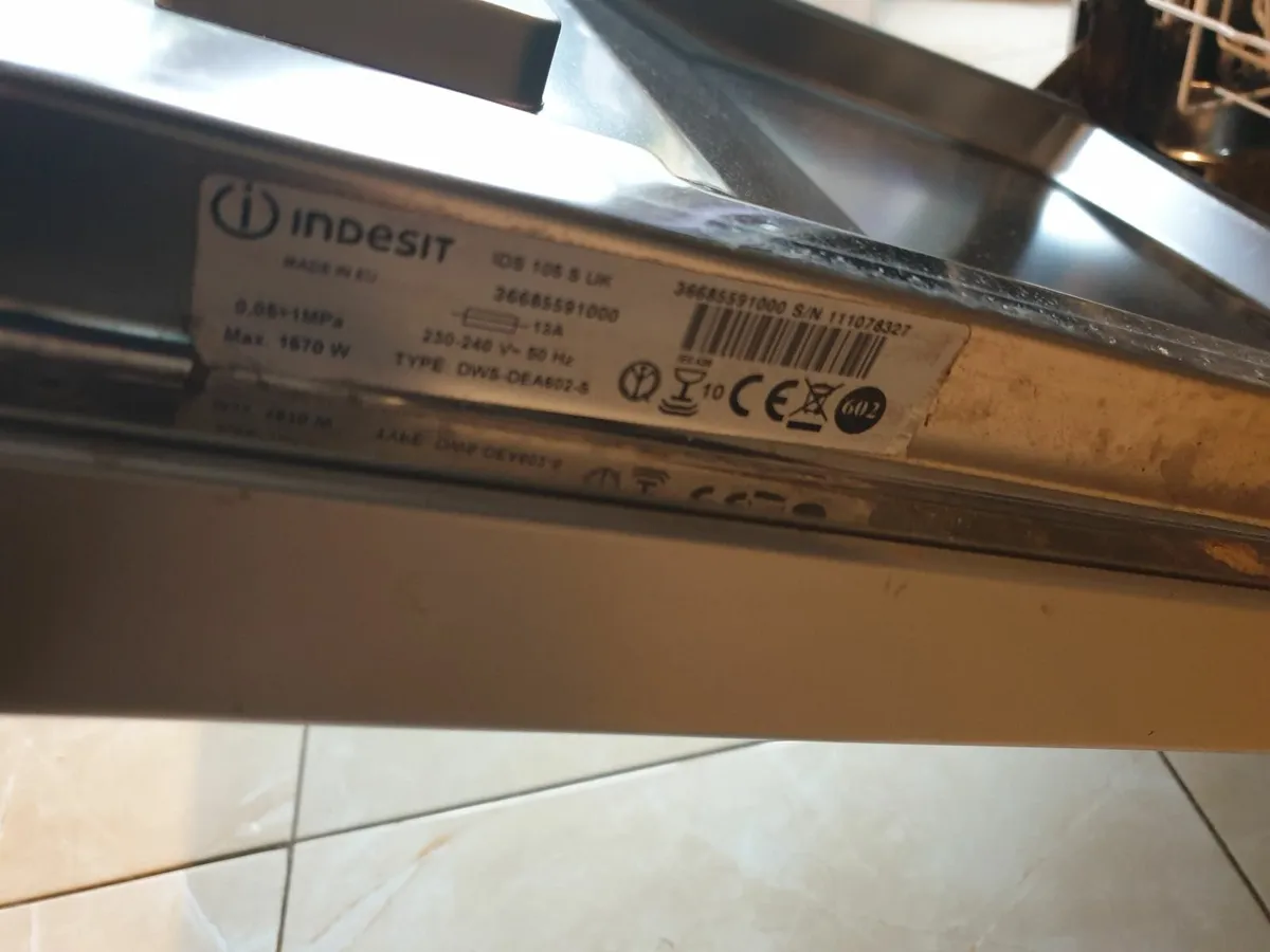 Dishwasher - Image 3