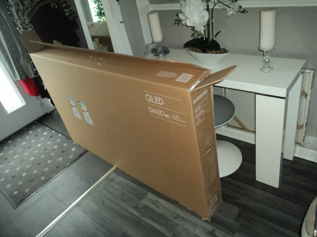 65" tv box and packing - Image 3