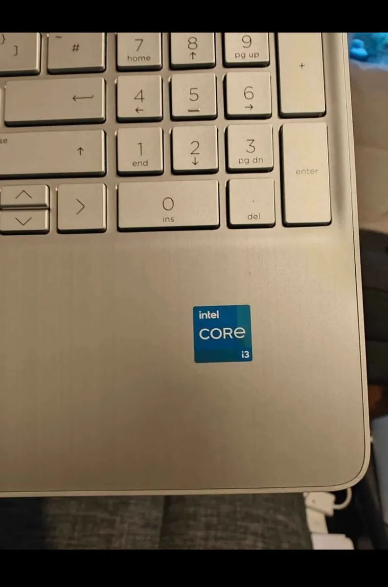 Laptop - Image 1