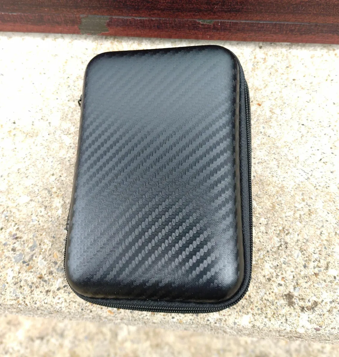 VIDEO GAME CONSOLE, CONTROLLER & CASE (NEW). - Image 4