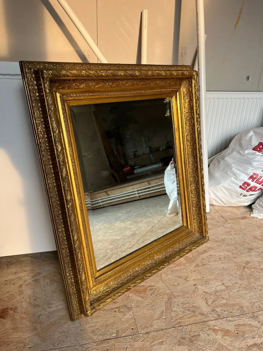 Gilt mirror - Image 1