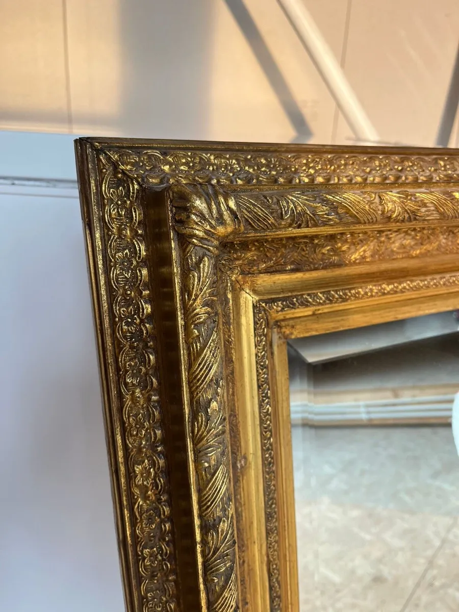 Gilt mirror - Image 2