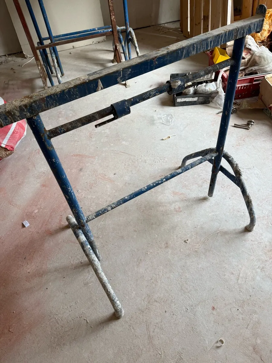 Builders Trestles - Image 1