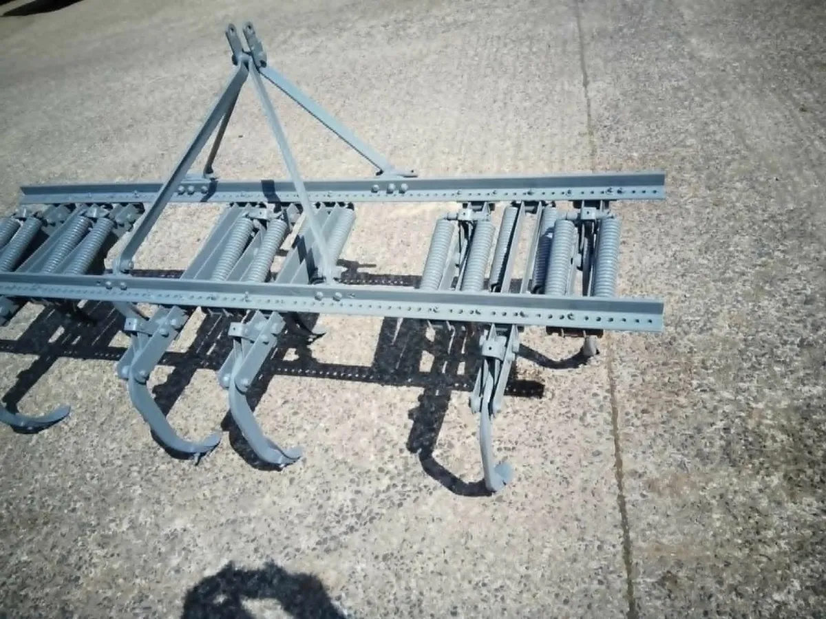 Vintage Grubbers, Drill Ploughs, Spinners - Image 2