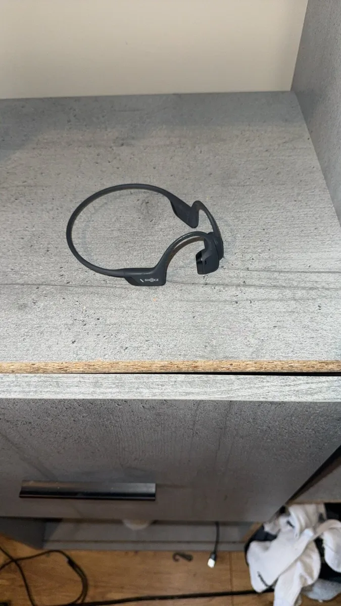 Shokz earbuds - Image 1