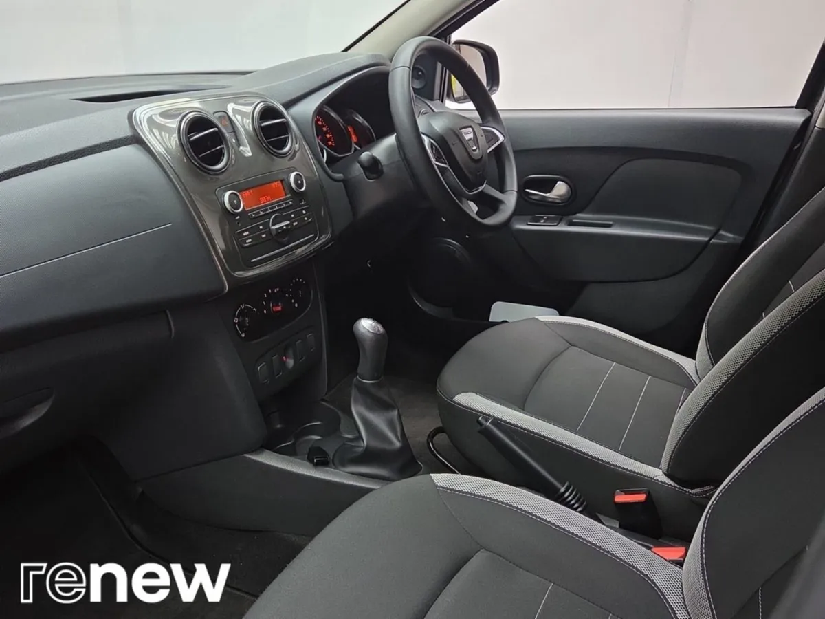 Dacia Sandero Stepway TCe 90 Stepway Alternative - Image 3