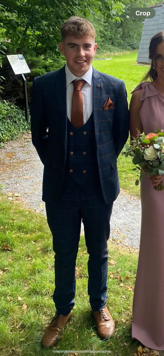 Three Piece Suit - Image 4