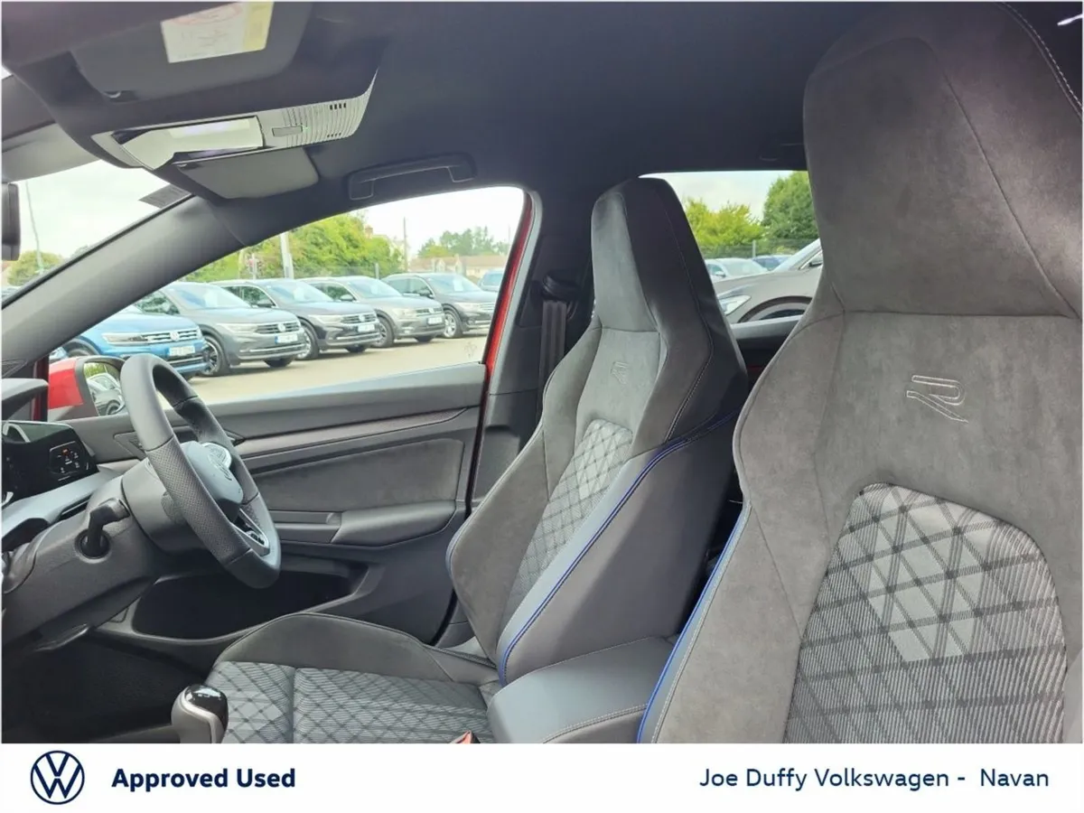 Volkswagen Golf R-line 1.5 TSI 150HP - Image 4