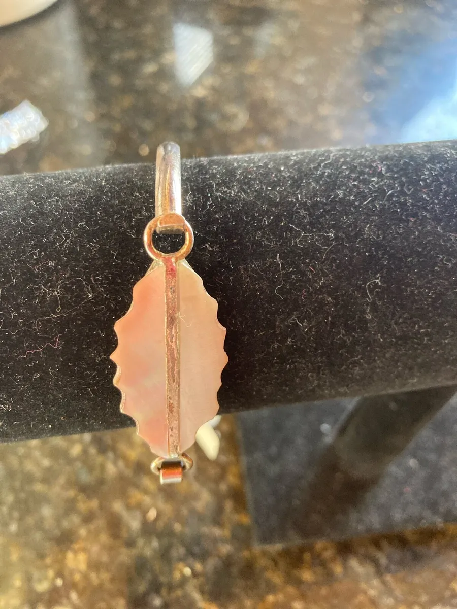Mexican Silver mother of pearl bangle - Image 3