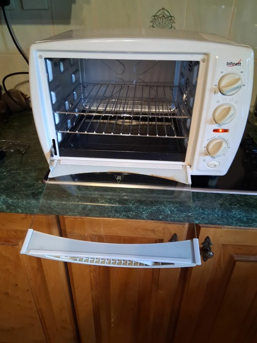 Bifnett mini oven with timer - Image 3
