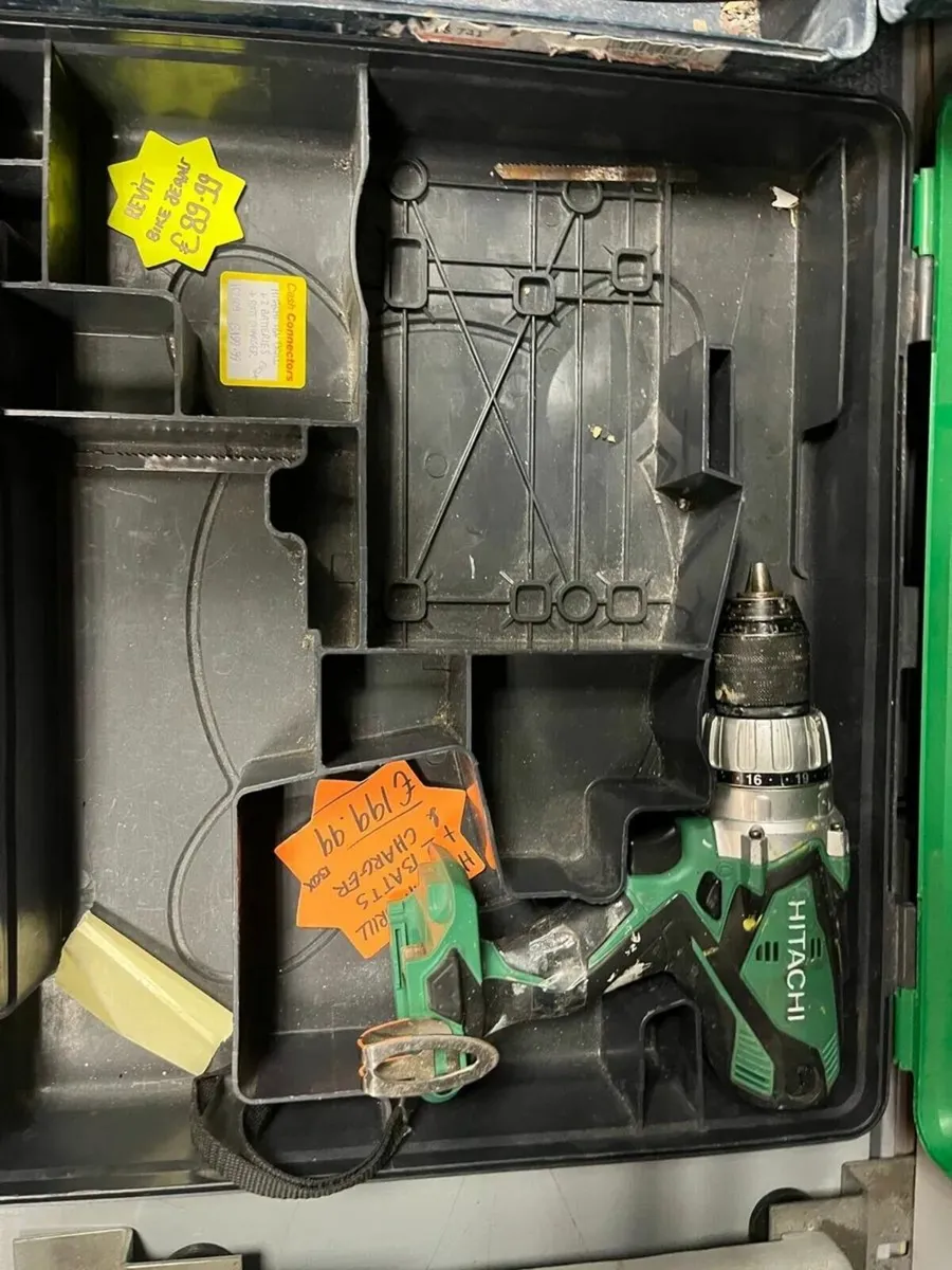Hitachi 18V Drill with 2 Batteries and Charger