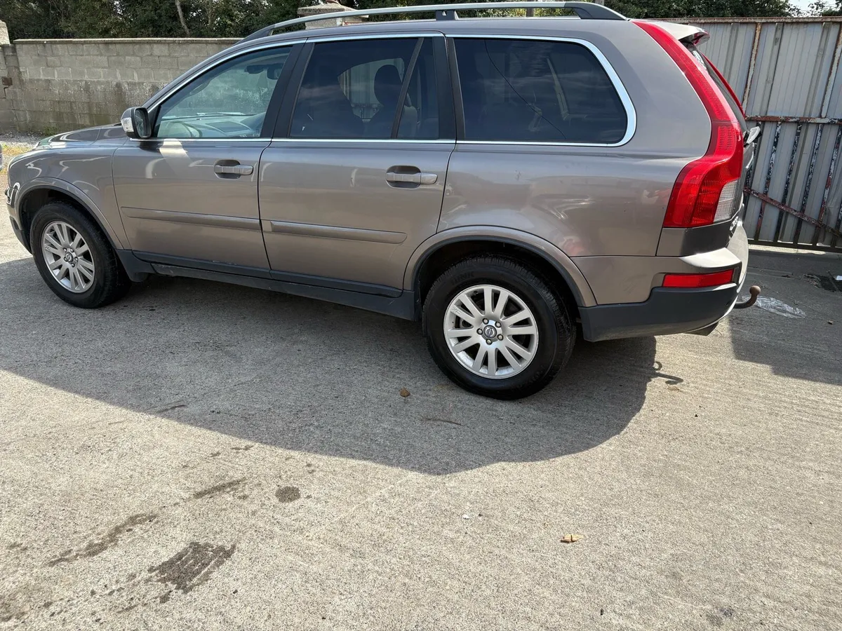 Volvo xc90 - Image 4