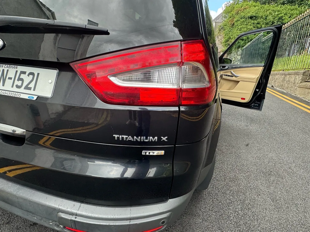 ford galaxy titanium x automatic - Image 3