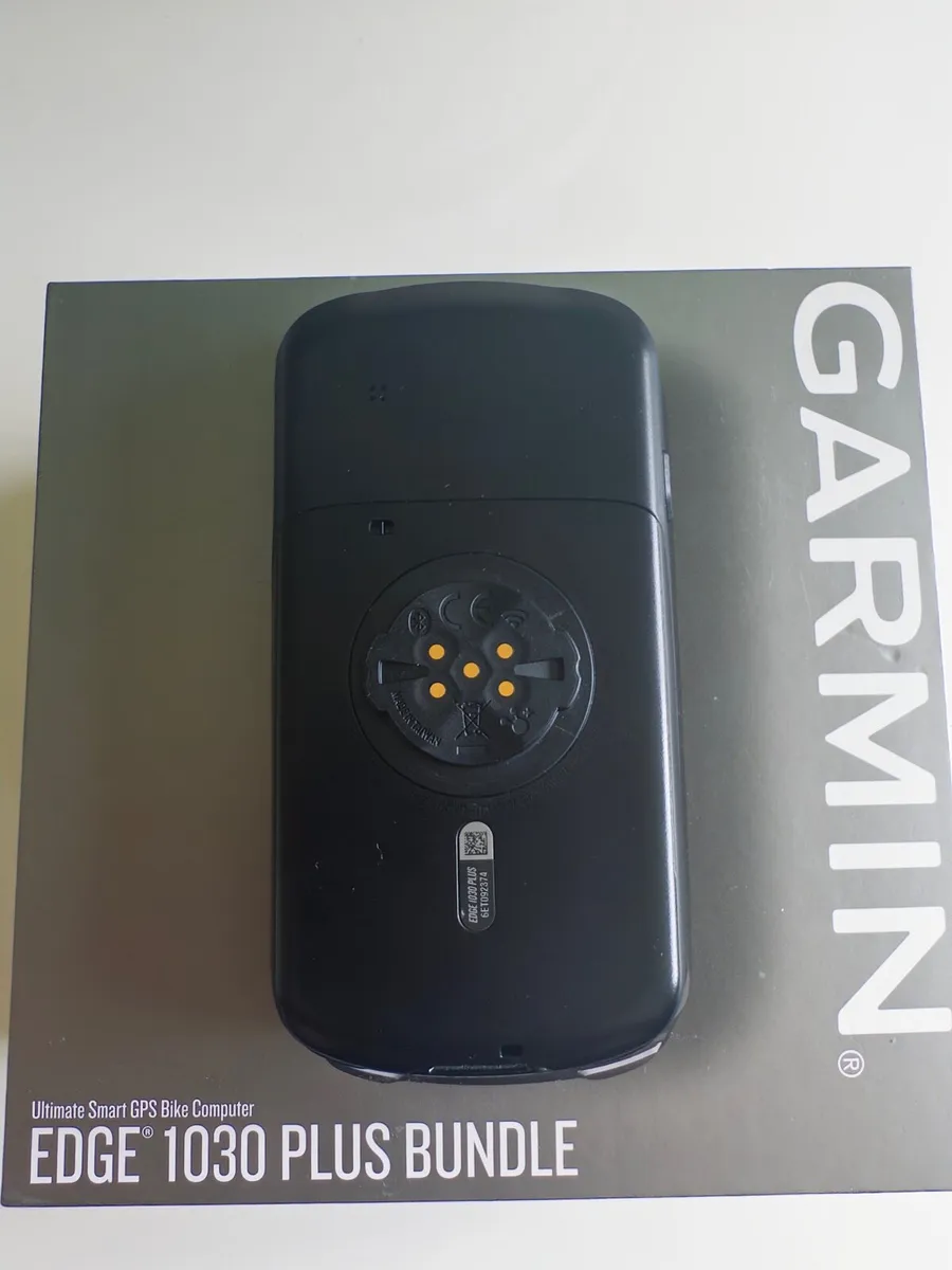 Garmin Edge 1030 Plus Bundle - Image 3