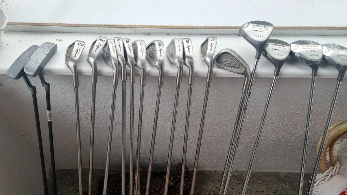 Set of Golf Clubs and Bag - Image 1