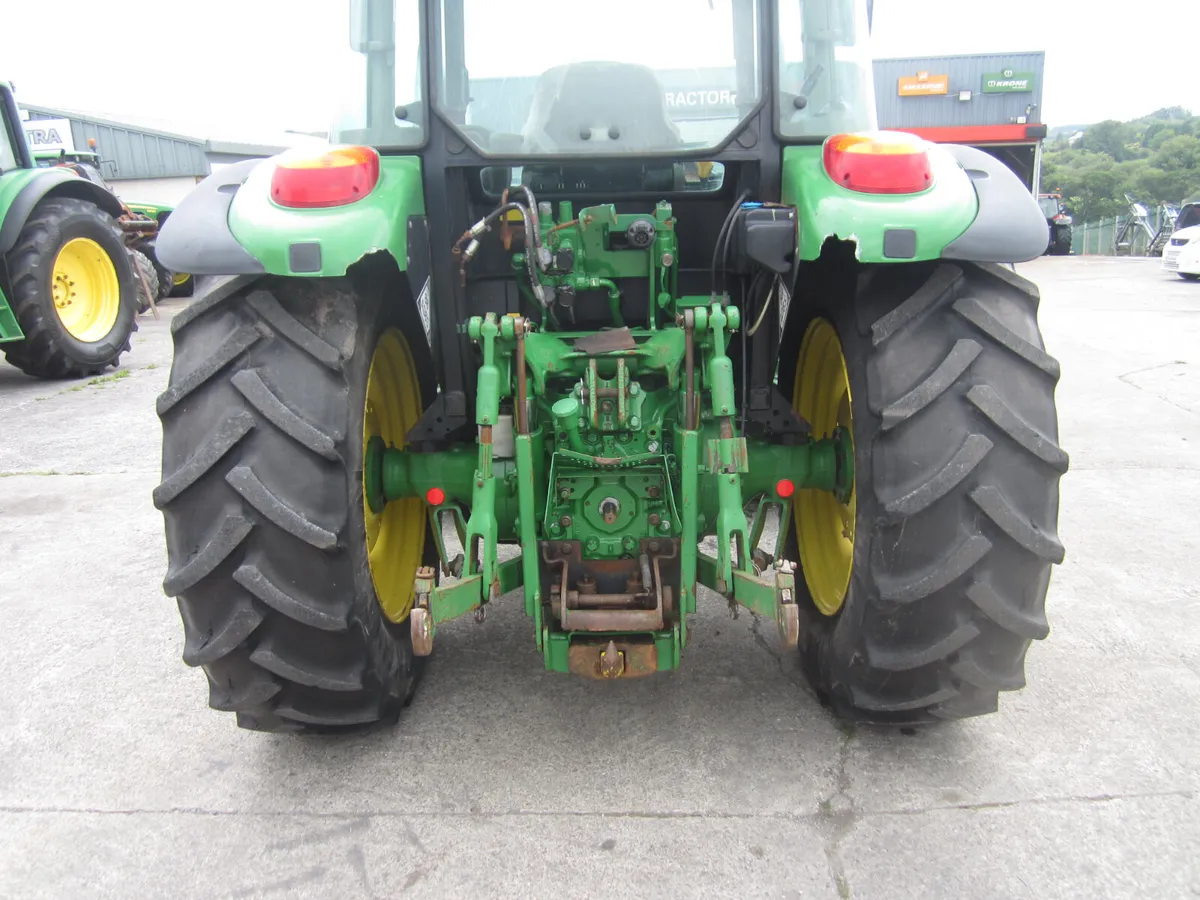 JOHN DEERE 5100 M - Image 3