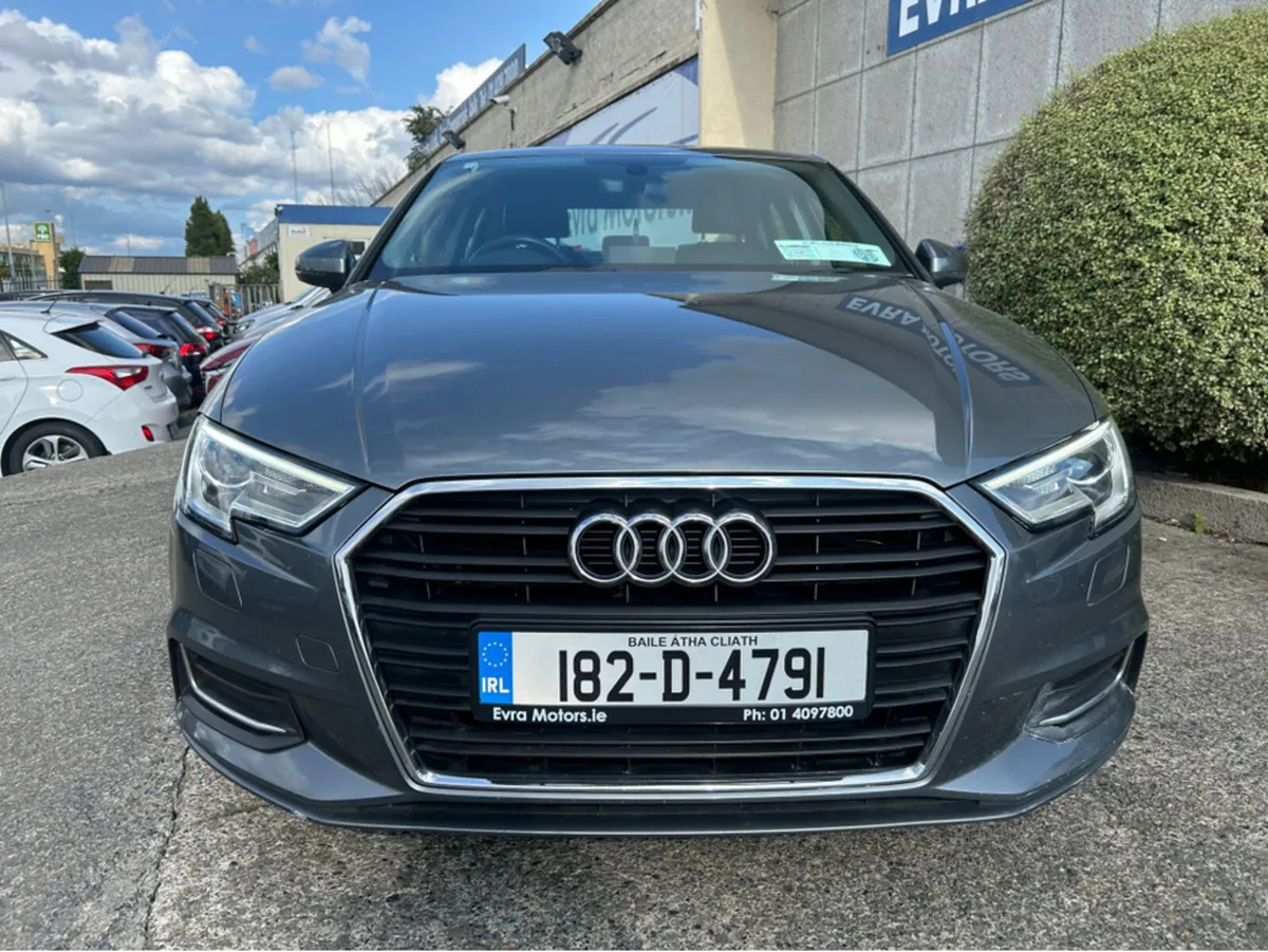 Audi A3 SALOON SE 1.0 TFSI PETROL MANUAL - Image 4