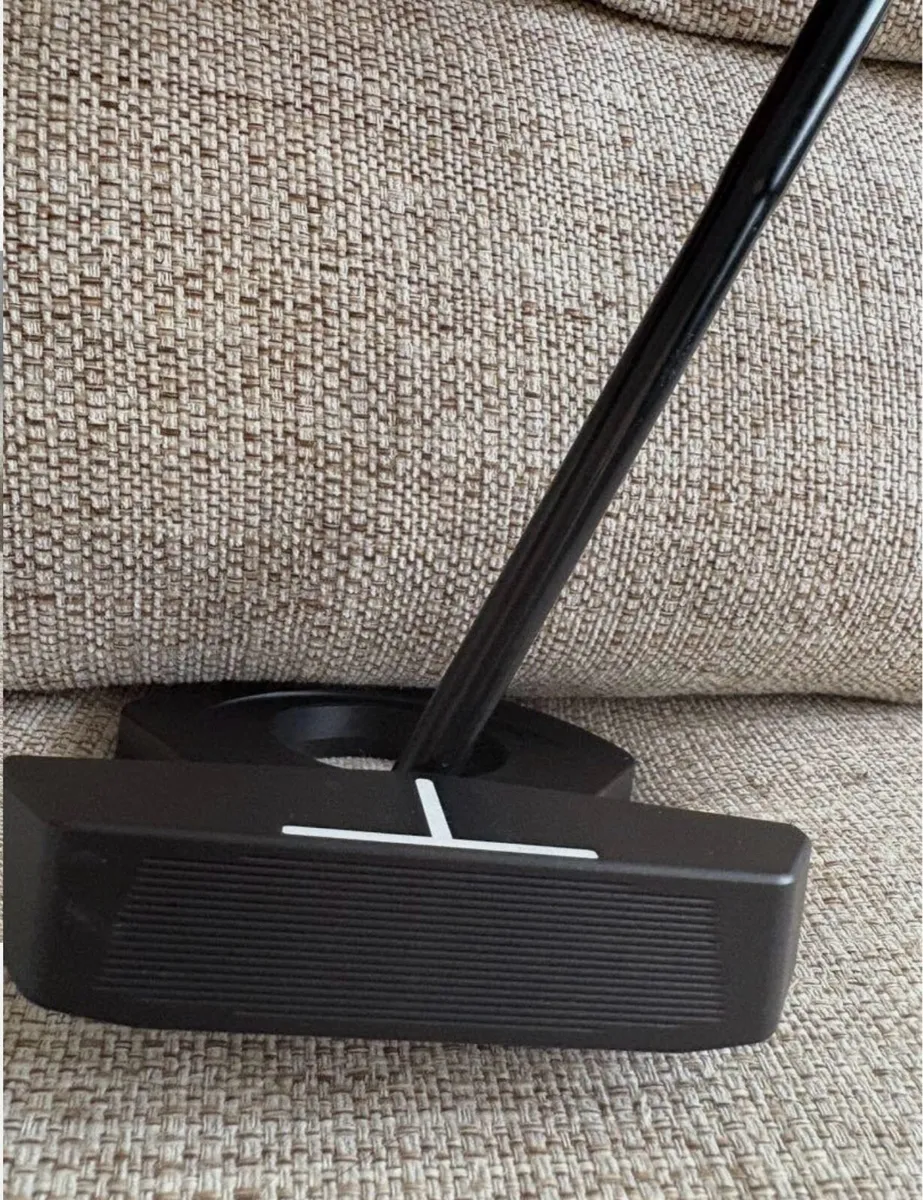 Lab DF3 putter - Image 3