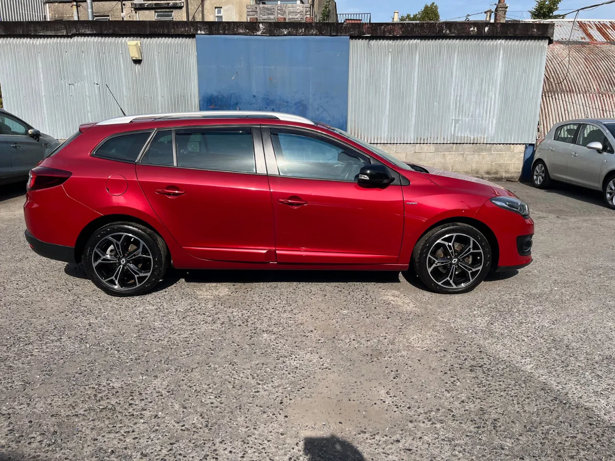 Renault Megane 2015 GT LINE, VERY CLEAN CAR - Image 2
