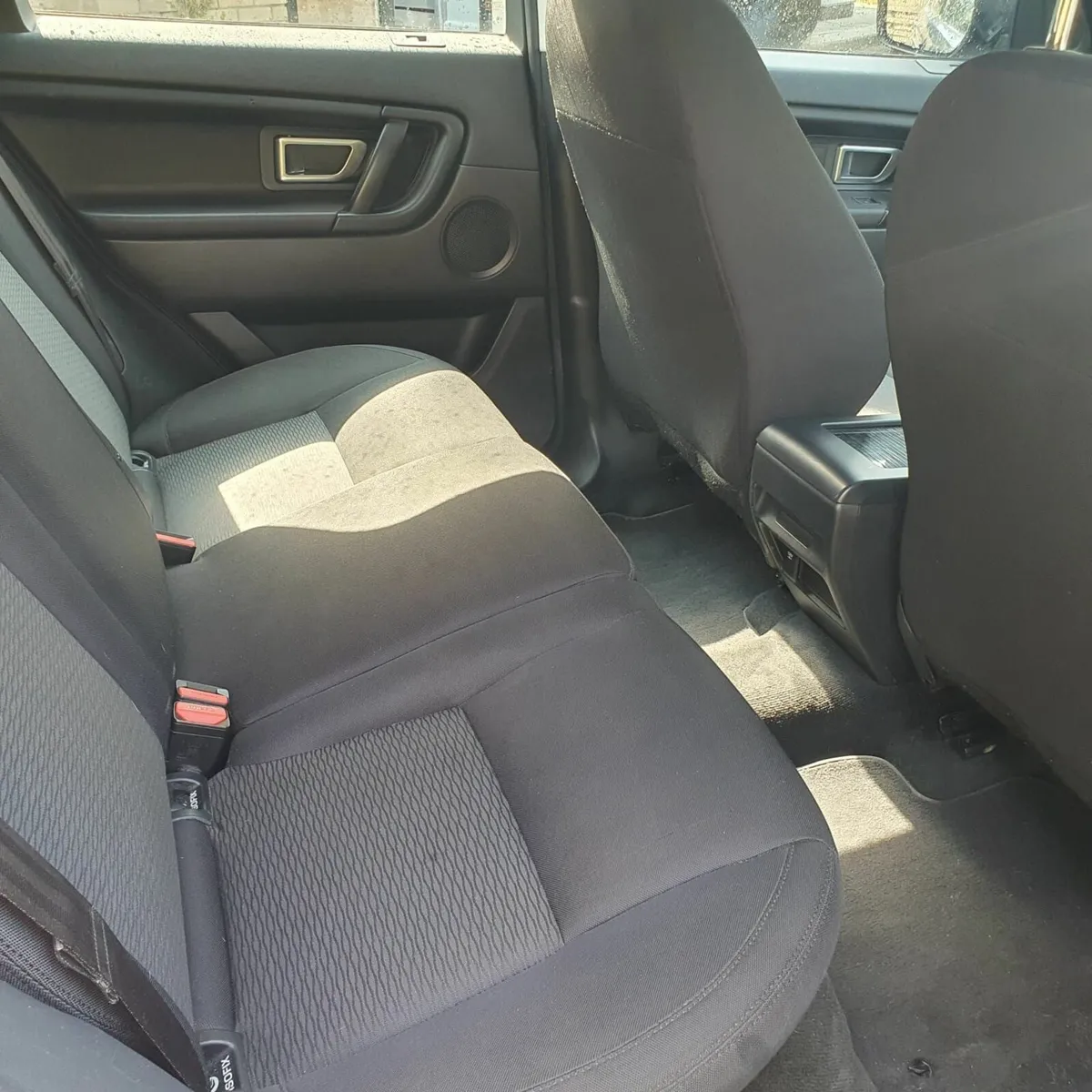 Land Rover Discovery Sport 2017 €. 11950 - Image 3