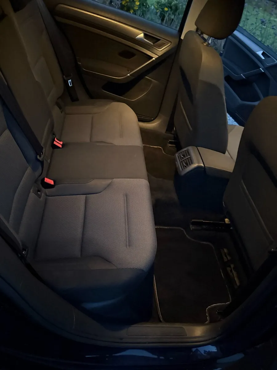Volkswagen Golf 2013 - Image 3