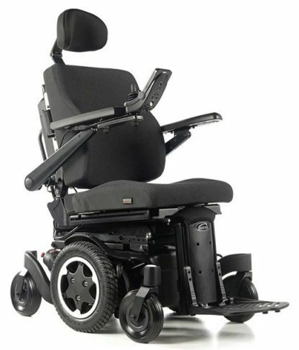 Quickie Q500M Power Wheelchair – Fully Loaded - Image 1