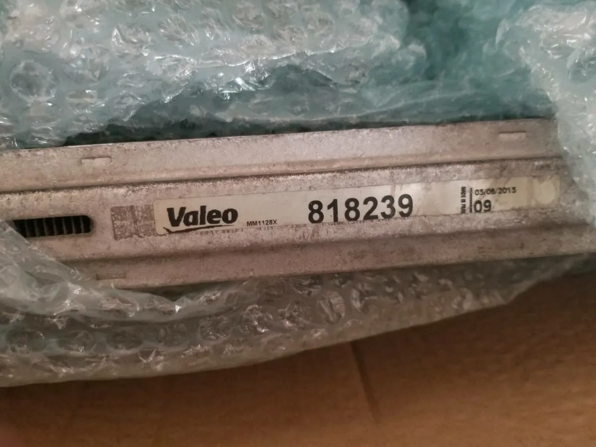 Ford mondeo turbo intercooler  radiator - Image 3