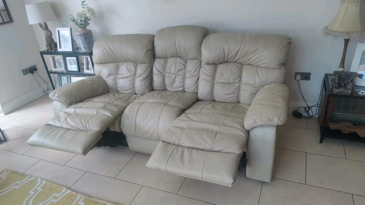 3 Seater Leather Recliner And 4 Seater Fabric - Image 4