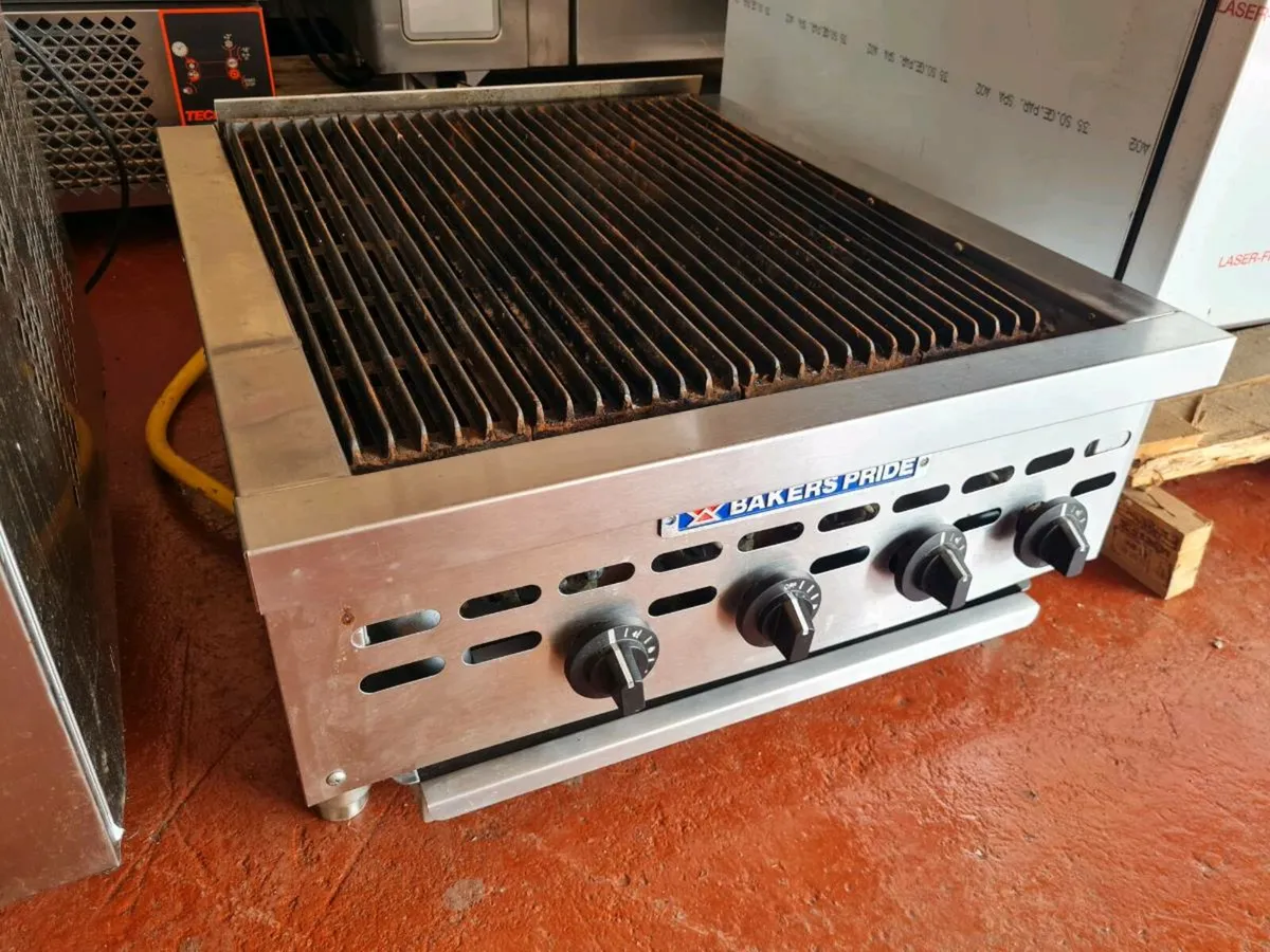 Bakers Pride Chargrill 600mm - Image 1