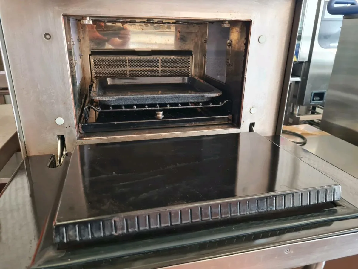 Merrychef E4 High Speed Oven - Image 3