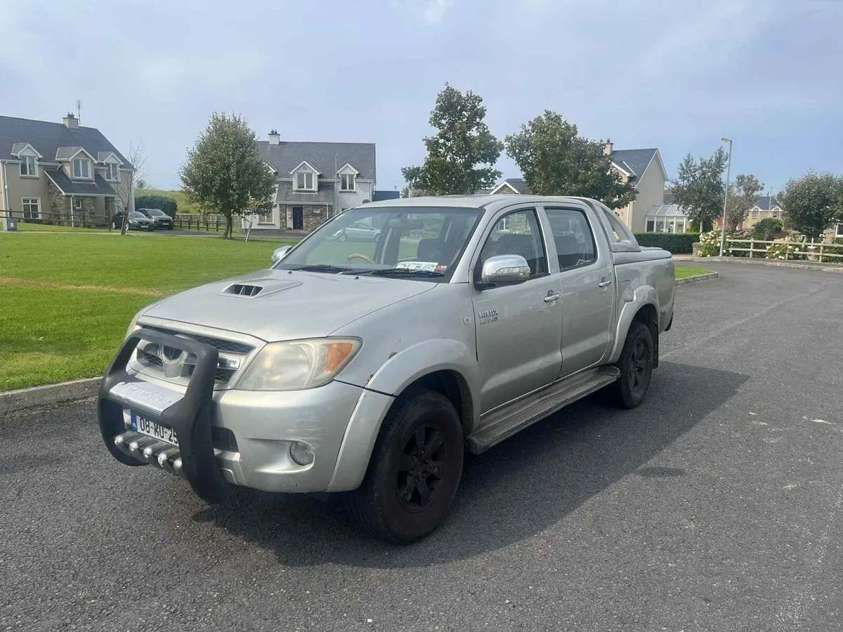 2008 Toyota Hilux 3.0 Automatic Transmission - Image 1