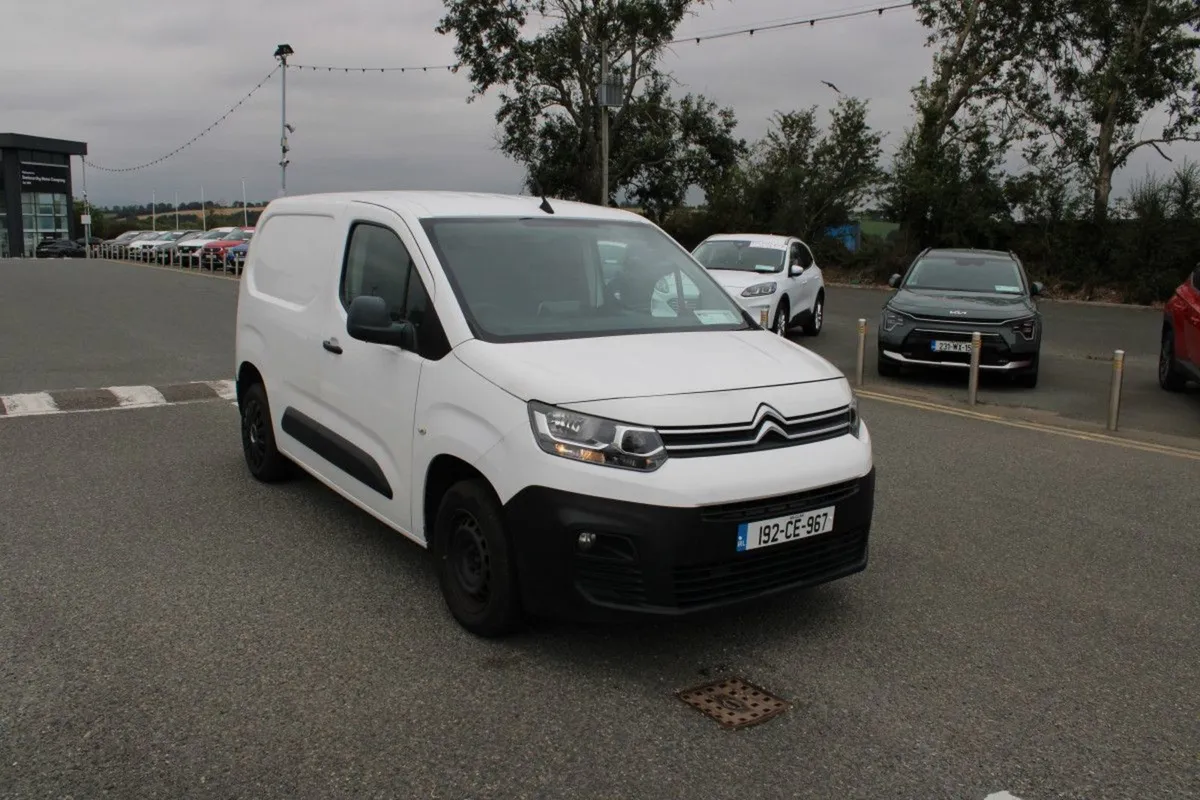 Citroen Berlingo Berlingo 650 En-prise Blue HDI - Image 1