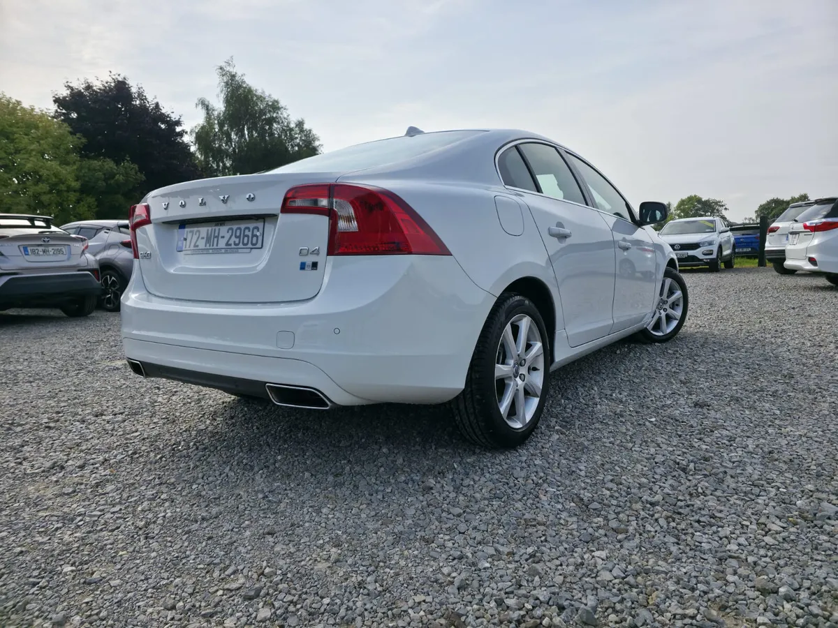 Volvo S60 2017 - Image 4