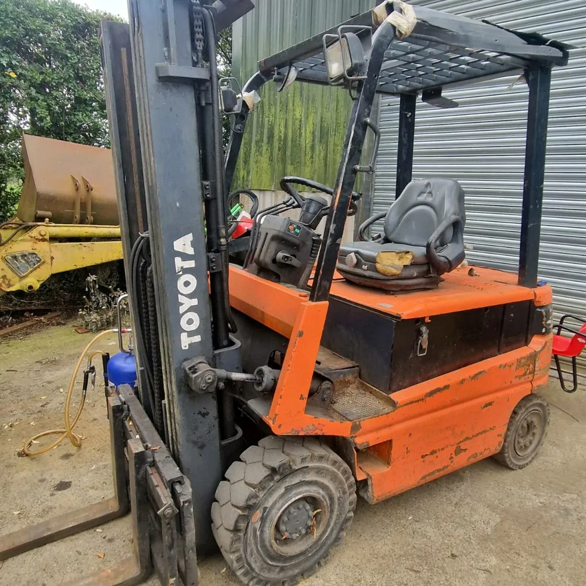 Toyota forklift - Image 2