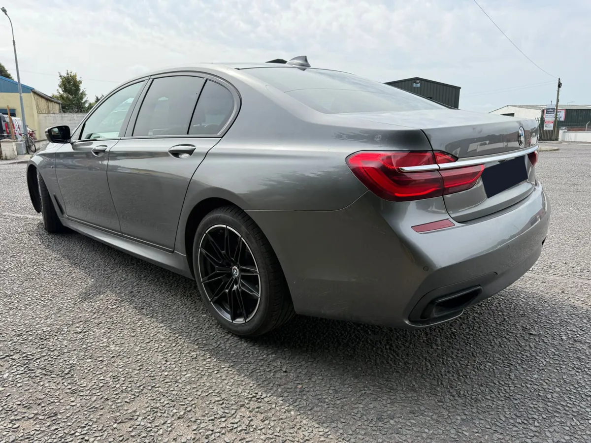2019 BMW 7 SERIES 730D M Sport 3.0D FOR BREAKING - Image 3