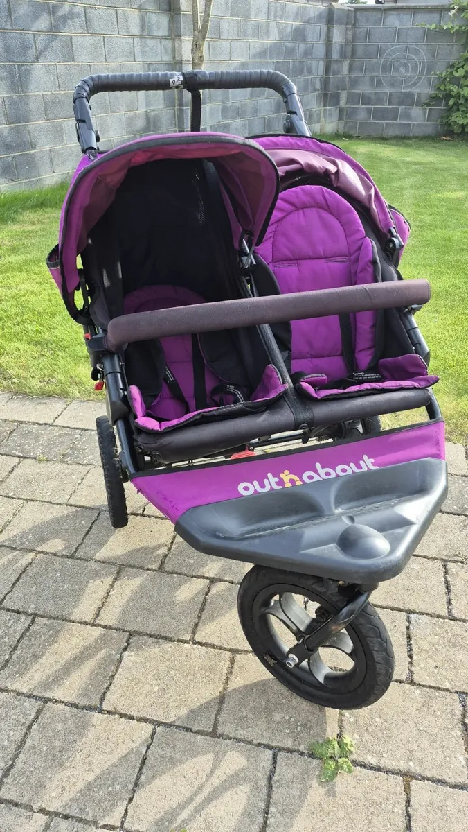 Outnabout double buggy - Image 1