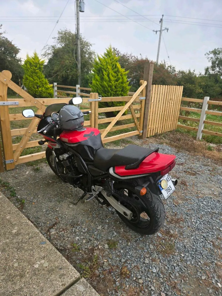 Motorcycle - Image 4