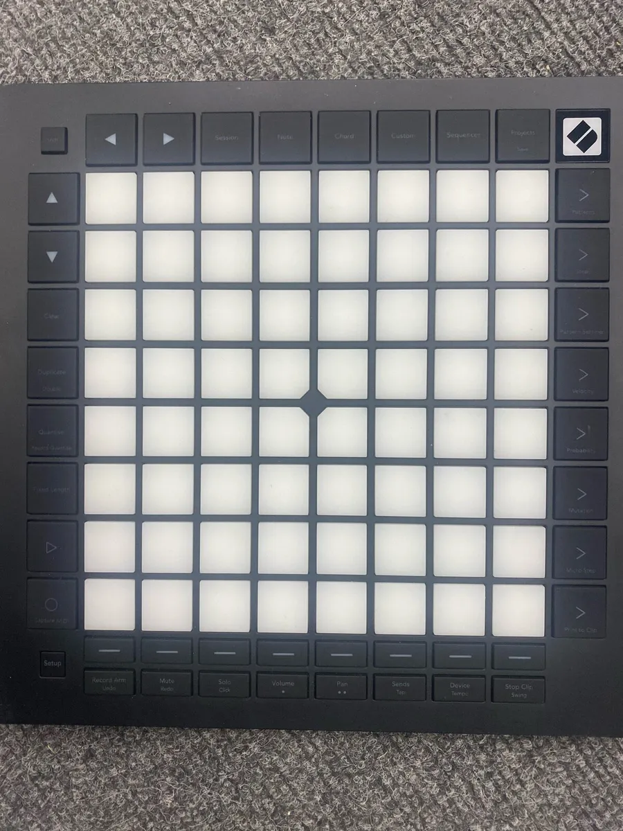 Novation Launchpad Pro MK3 Audio Interface - Image 2