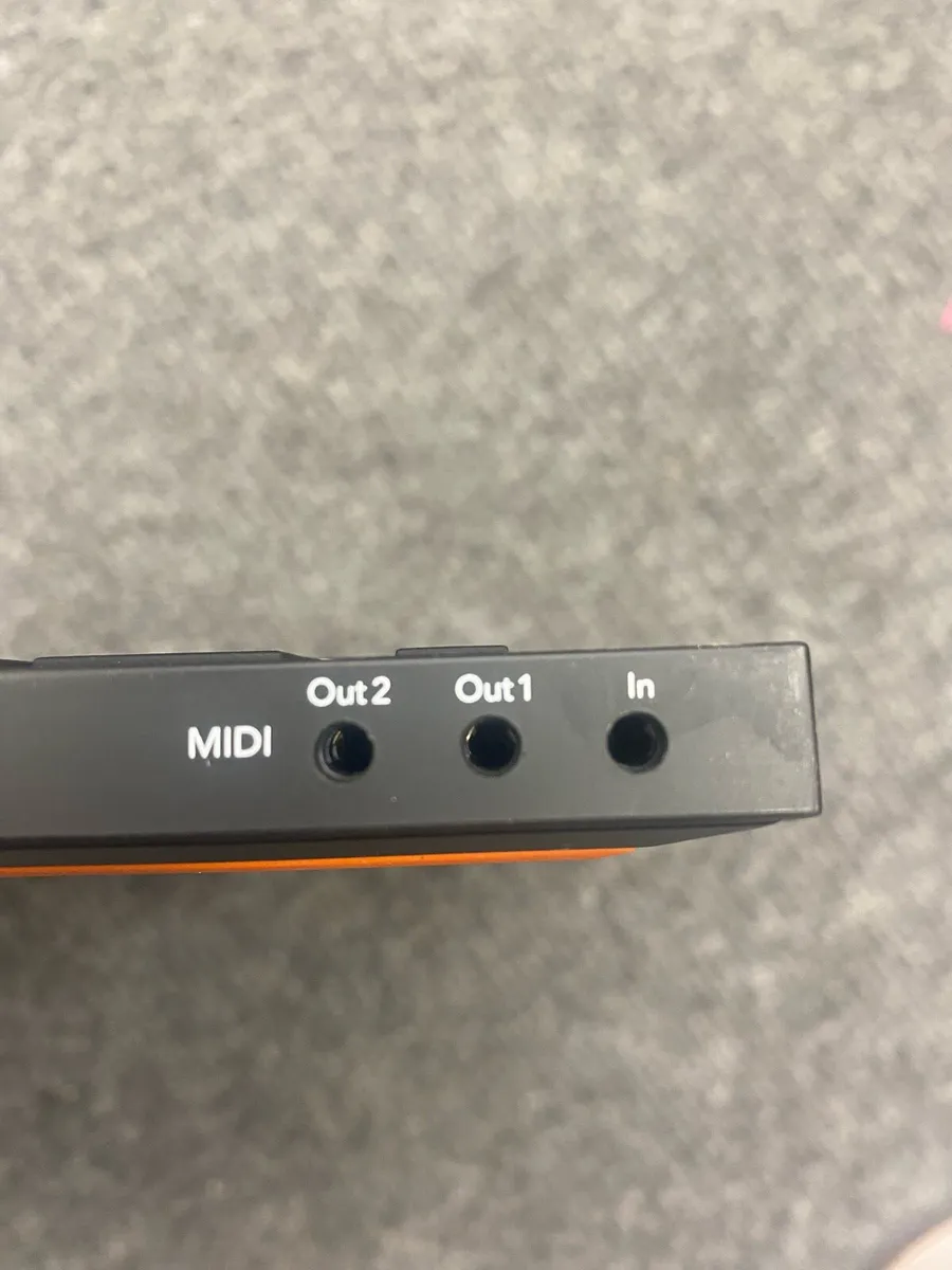 Novation Launchpad Pro MK3 Audio Interface - Image 4