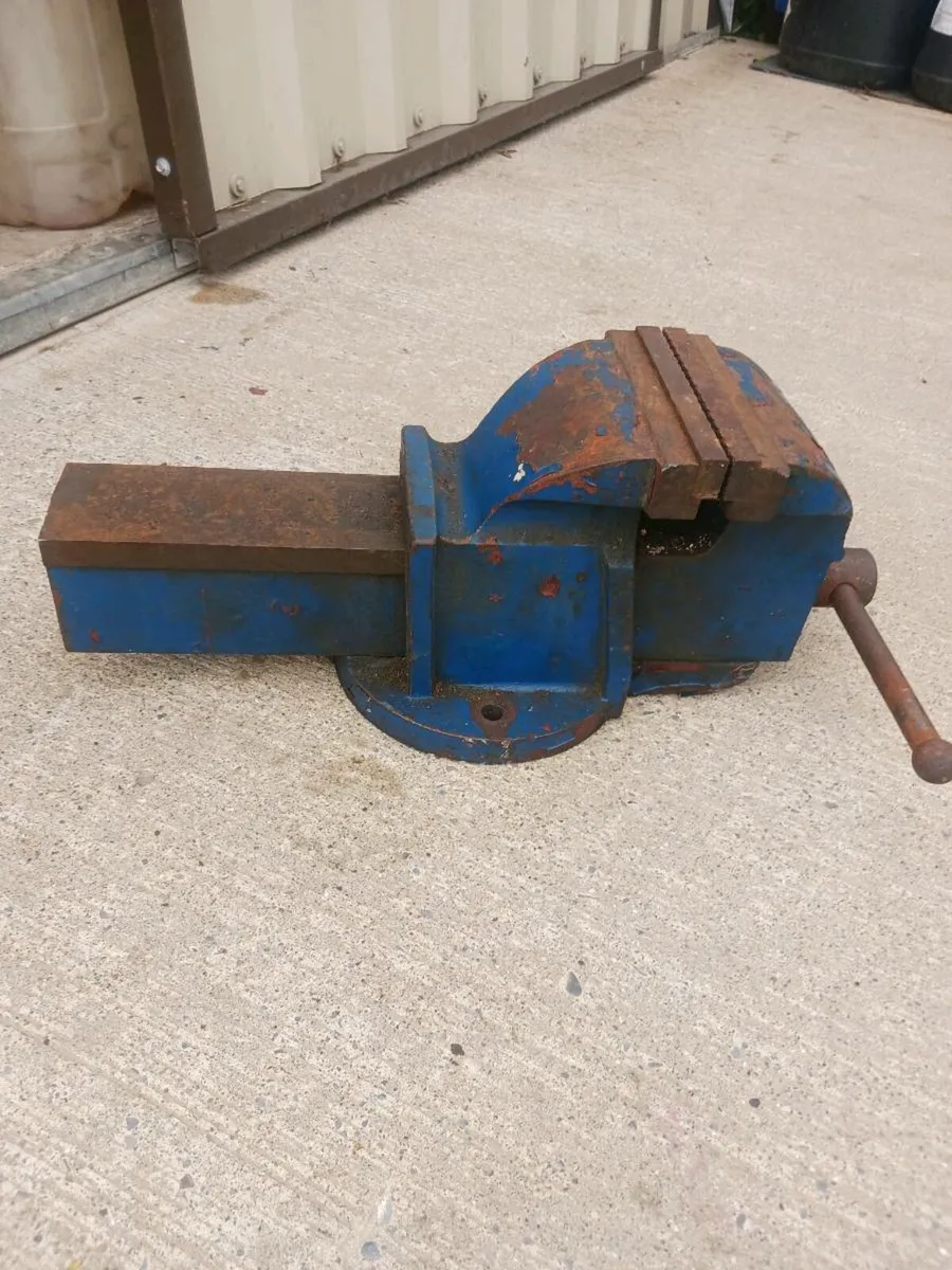 Bench vice - Image 1