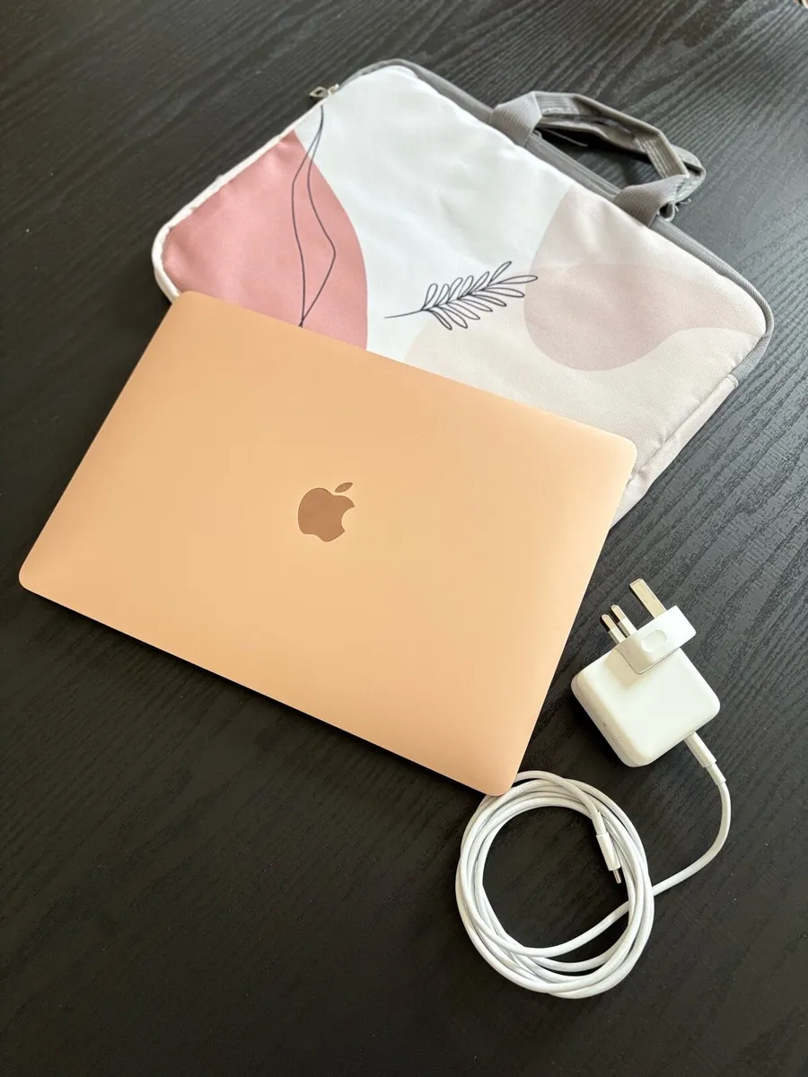 Macbook Air 13” M1 | Rose Gold - Image 1