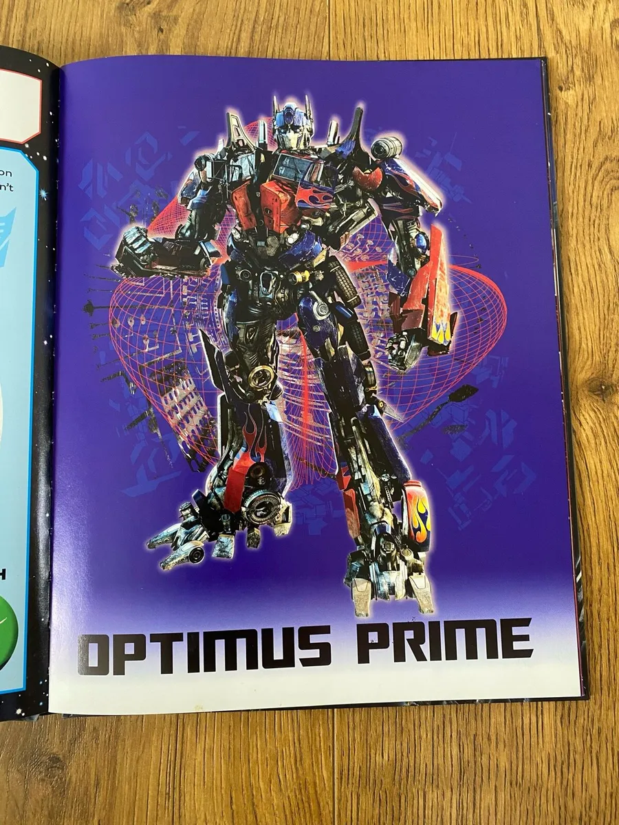 Hasbro Transformers 2012 Annual - Image 3