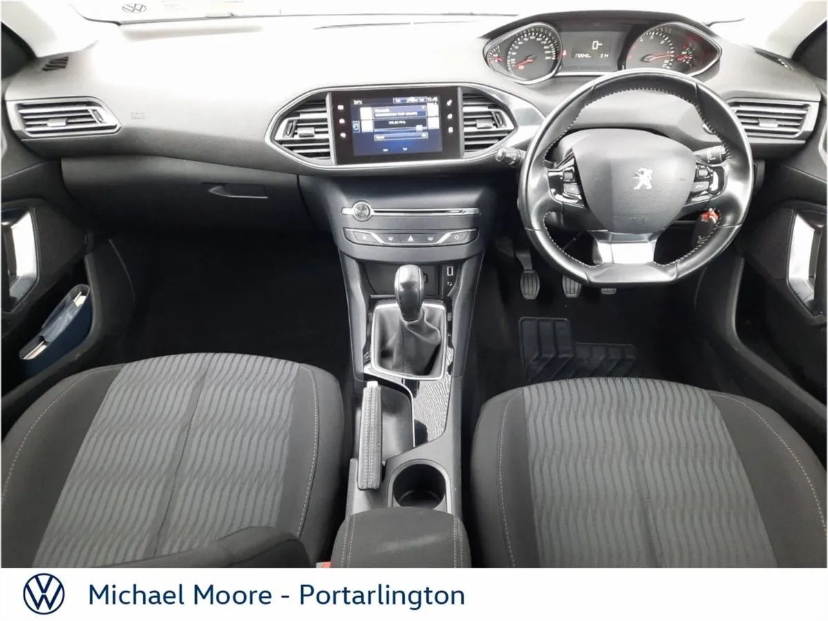 Peugeot 308 1.6 Blue HDI 100bhp Active Addvantage - Image 2