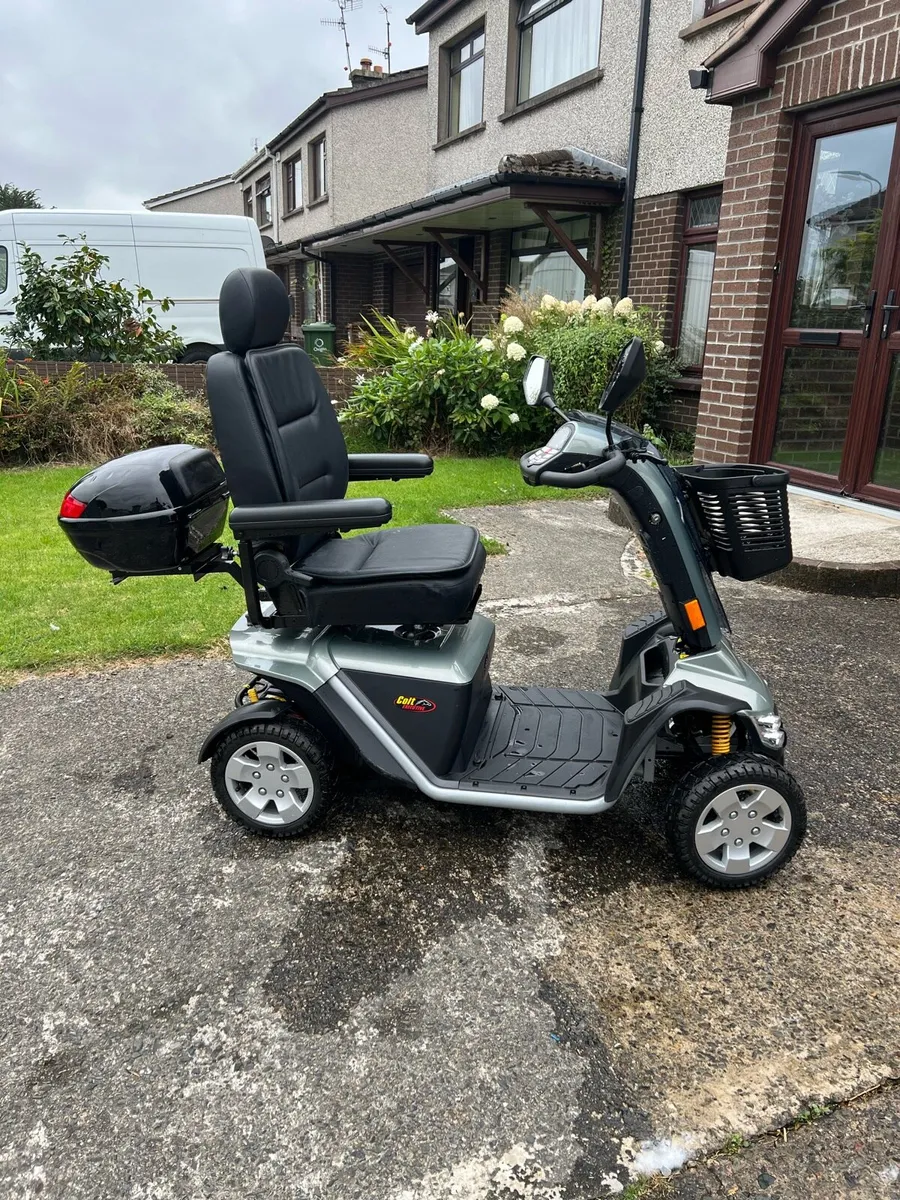 Mobility scooter - Image 1