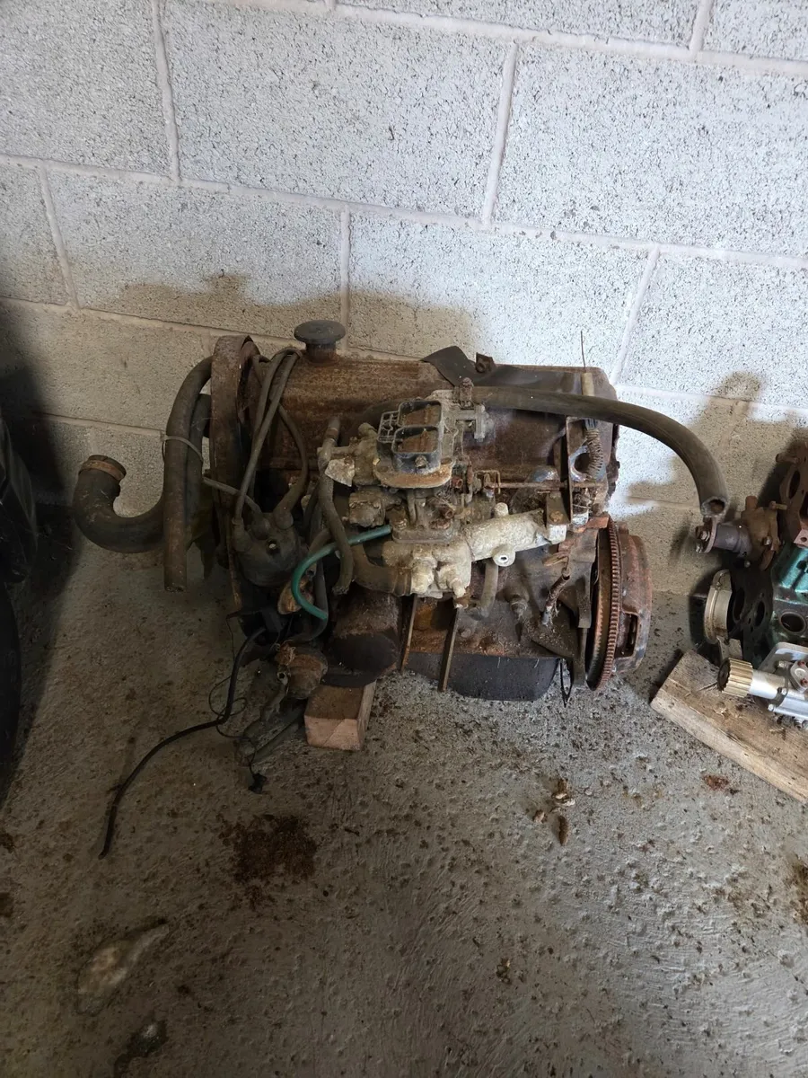 2.0L Ford Pinto Engines - Image 1