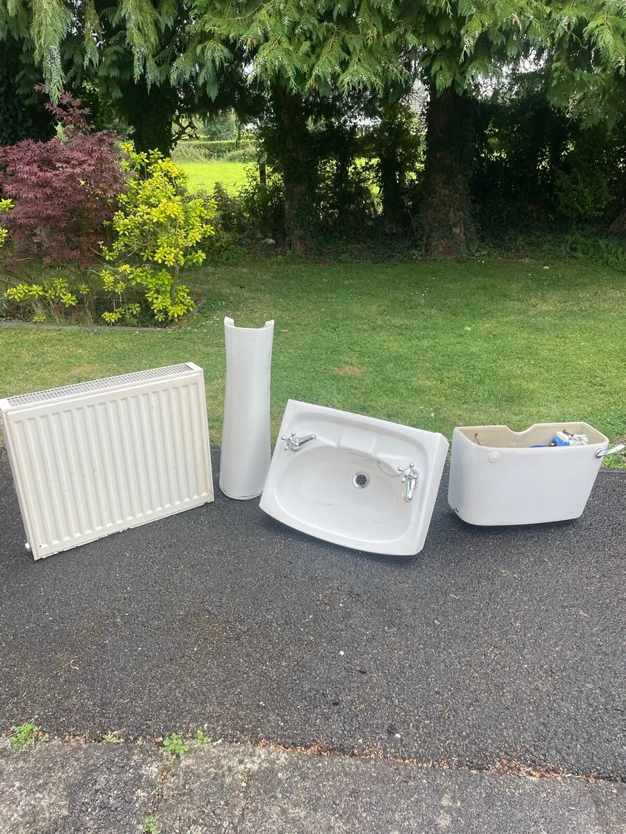 Sink, pedestal, cistern, and radiator