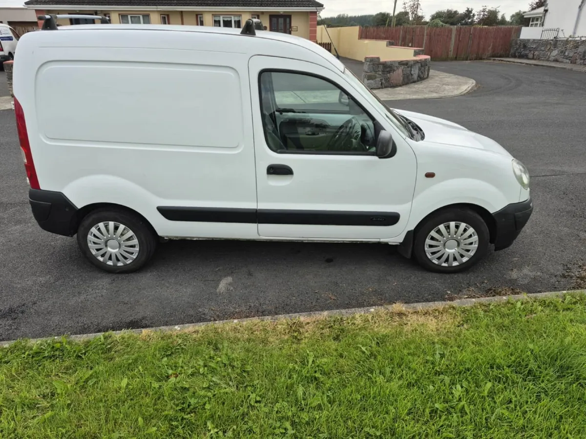 Nissan Kubistar 2004 - Image 1